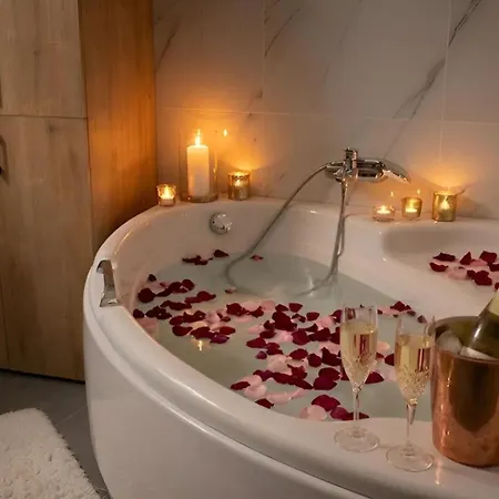 360 Skyline Suite, Argosztóli