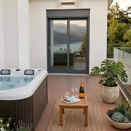 360 Skyline Suite, Nyaraló *
